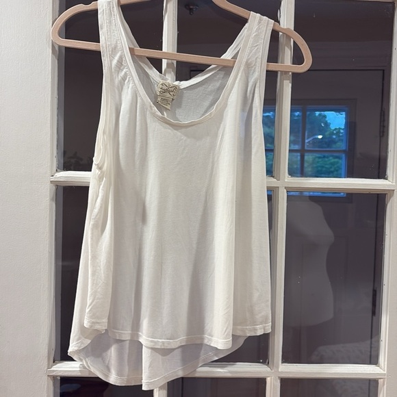 Eyelash Couture white tank. Size L - Picture 6 of 6